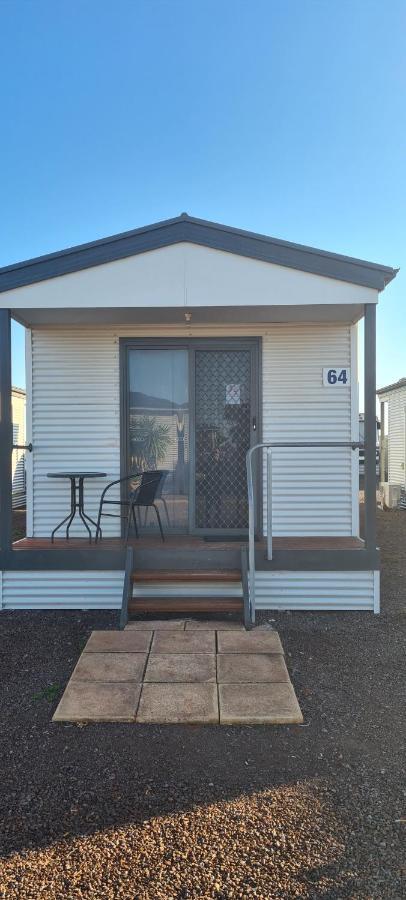 The Sundowner Cabin & Tourist Park Whyalla Exterior photo