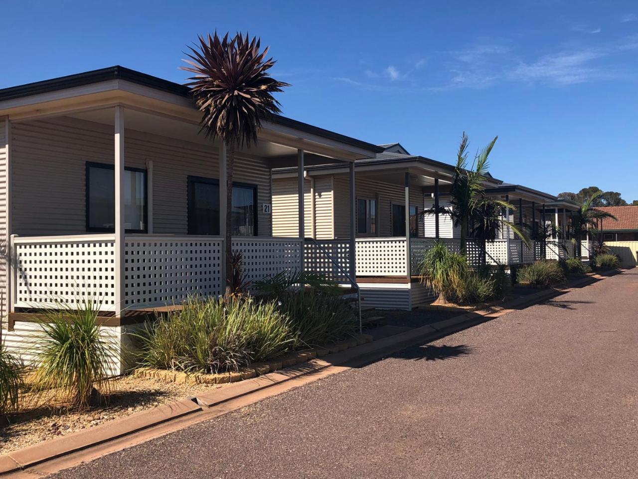 The Sundowner Cabin & Tourist Park Whyalla Exterior photo
