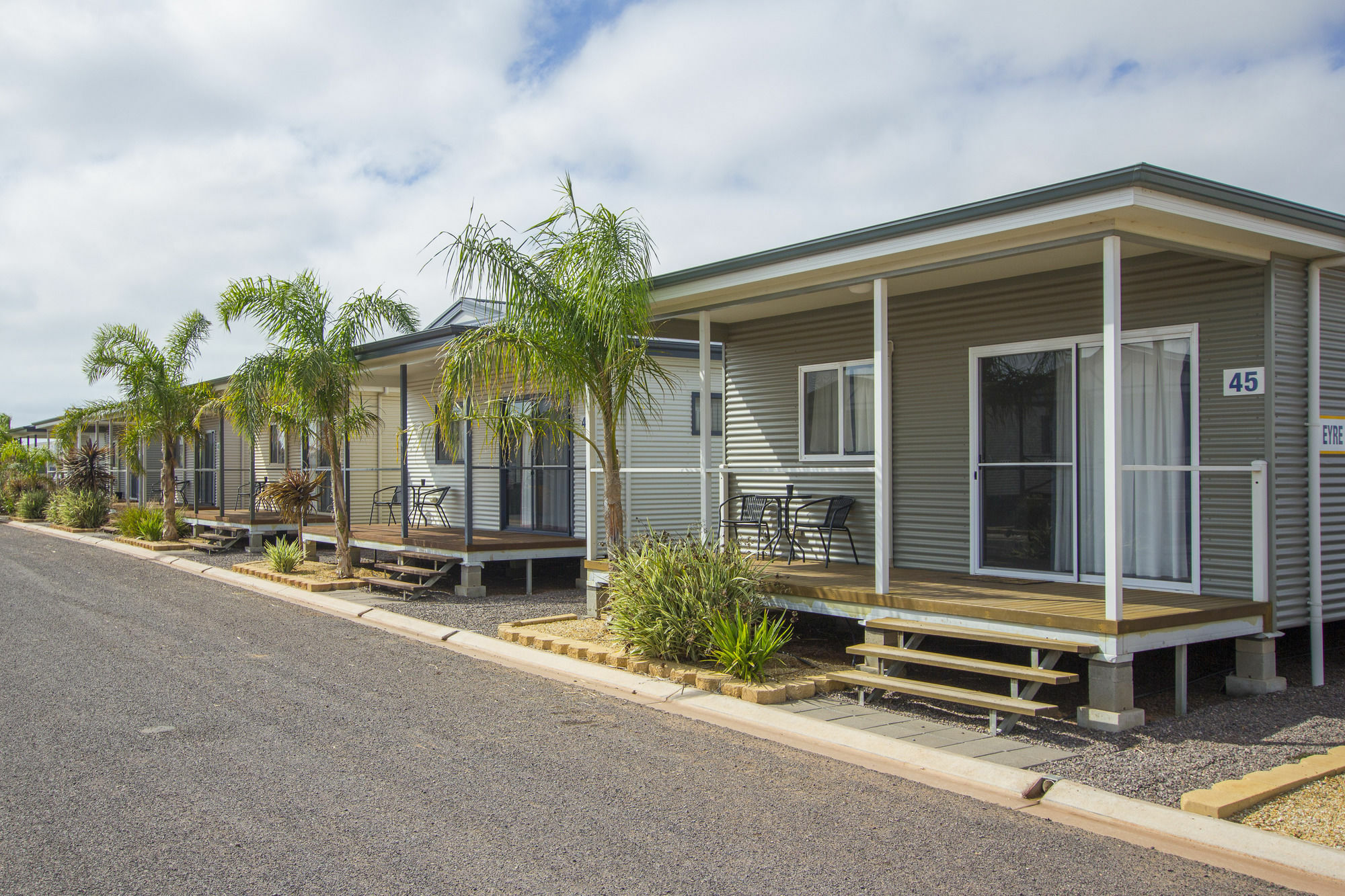 The Sundowner Cabin & Tourist Park Whyalla Exterior photo